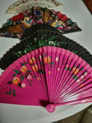 Lote de abanicos decorados