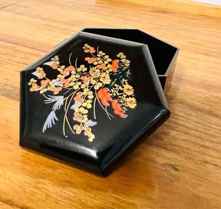 Set di 3 Scatole Cinesi con Design Floreale