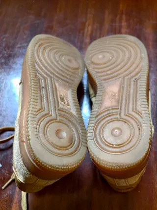 Nike Air Force 1 Marrones Talla 40