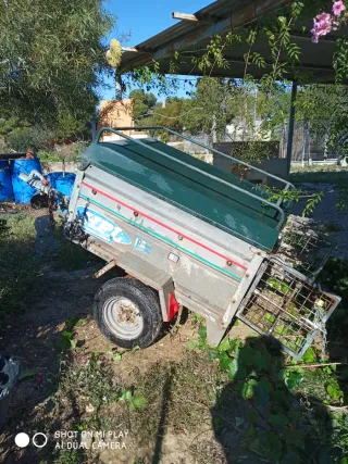 Remolque con separador