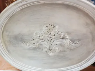 Cabecero de madera tallado