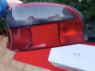 Fanale Posteriore SX ( lato guida)Citroen Saxo- VT