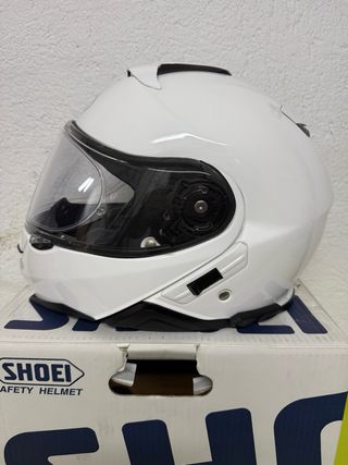 Casco Shoei Neotec II talla L + Accesorios