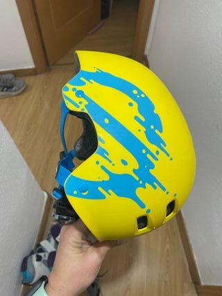 Patines en línea talla 39 con cascos y protección