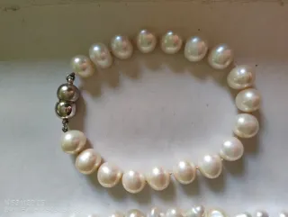 Collar y pulsera perlas naturales