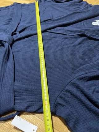 Albornoz Amazon Essentials Ligero Talla XXL Grande