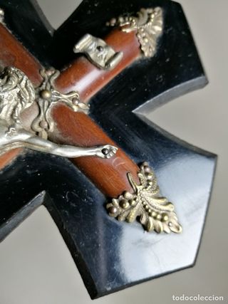 Benditera Siglo XIX Madera Ebonizada Isabelina