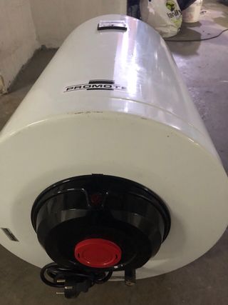 Termo eléctrico blanco 70 L