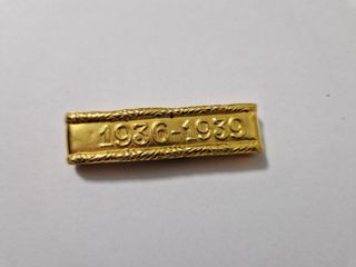 Coleccion insignias,botones,hebillas militares