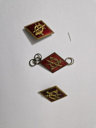 Coleccion insignias,botones,hebillas militares