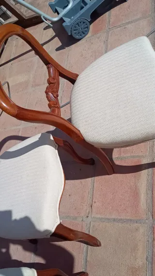 Juego 4 Sillas Antiguas Madera y Tela