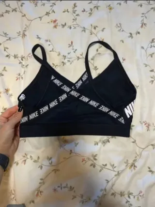 Top sujetador deportivo Nike negro  Talla S