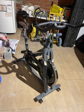 Bici de spinnig en buen estado