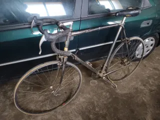 Bicicleta de carretera americana