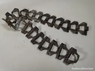 Cadena de tracción militar