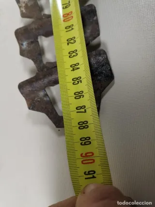 Cadena de tracción militar