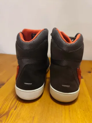 Botas Dainese Moto Negras con logo rojo T44