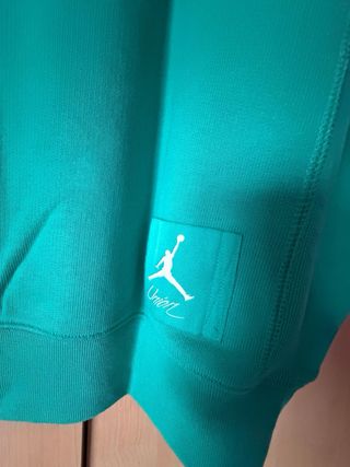 Sudadera Jordan Union Verde. Muy grande para mi.