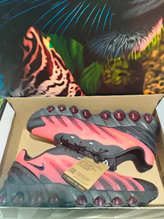 Nike Air Max DN8 Rojo/Negro