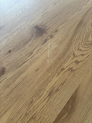 Mesa Comedor Roble Claro y Patas Negras