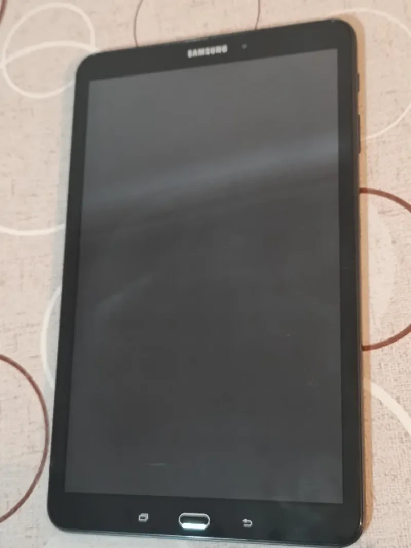 Samsung Galaxy Tab A (2016) SM-T580 afbeelding 2
