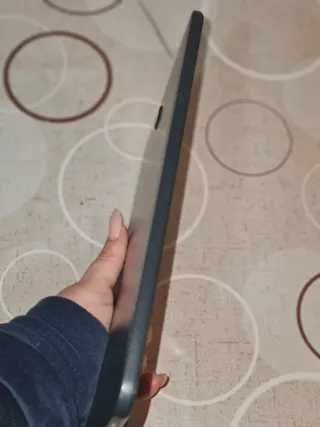 Samsung Galaxy Tab A (2016) SM-T580