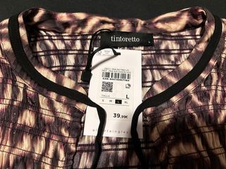 Blusa Tintoretto manga larga dorada