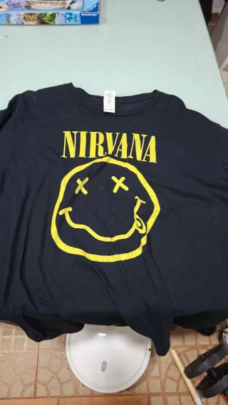 Camiseta Universal Music XL Gris