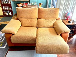 Sofá 2 plazas extensible naranja