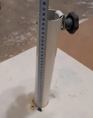 Pie de sombrilla de metal