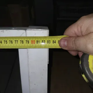 Puerta doble metálica blanca