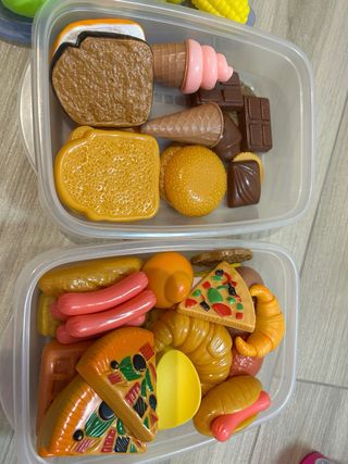 Cocinita de madera Woomax con accesorios