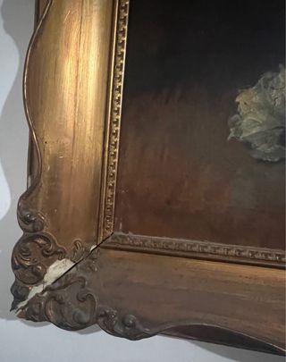 Dipinto floreale vintage con cornice dorata