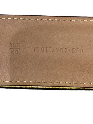 Cinturón de piel Fendi color amarillo