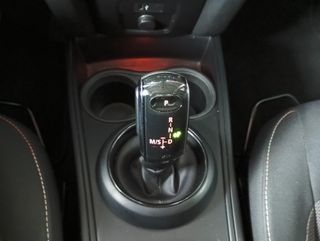 MINI COOPER-D AÑO 2021 CON