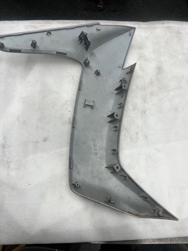 Tapa frontal Kymco SuperDink 120/300 Iz