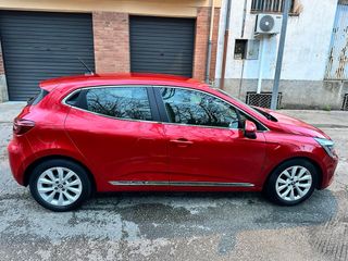 Renault Clio V v Hatchback 1.0 TCE 90