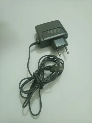 Alimentatore Nintendo DS originale funzionante