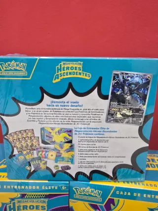 Caja Entrenador Élite Pokémon ETB Héroes Ascendent