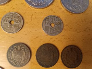 ●● Monedas antiguas. Franco