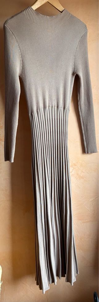 Vestido M/L cuello camel, caída y buena calidad