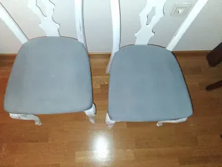 Set di 2 sedie antiche restaurate