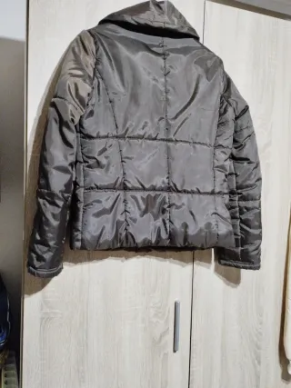 Chaqueta Zara marrón jespejado