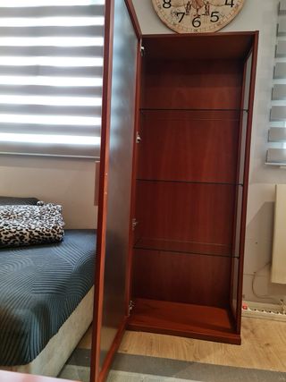 Vitrina Cerezo Macizo