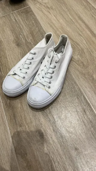 Converse bajas blancas