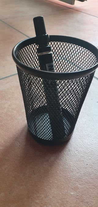 Cestino Porta Penne e Cancelleria a Forma Canestro