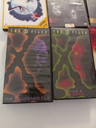 DVD e VHS: E.T. & X-Files