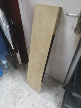 Estante LACK IKEA madera