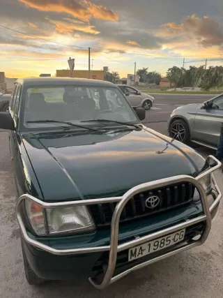 Toyota Land Cruiser móvil 666499550
