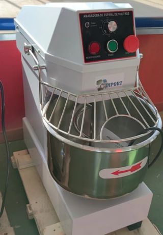 Amasadora batidora : móvil 602169743